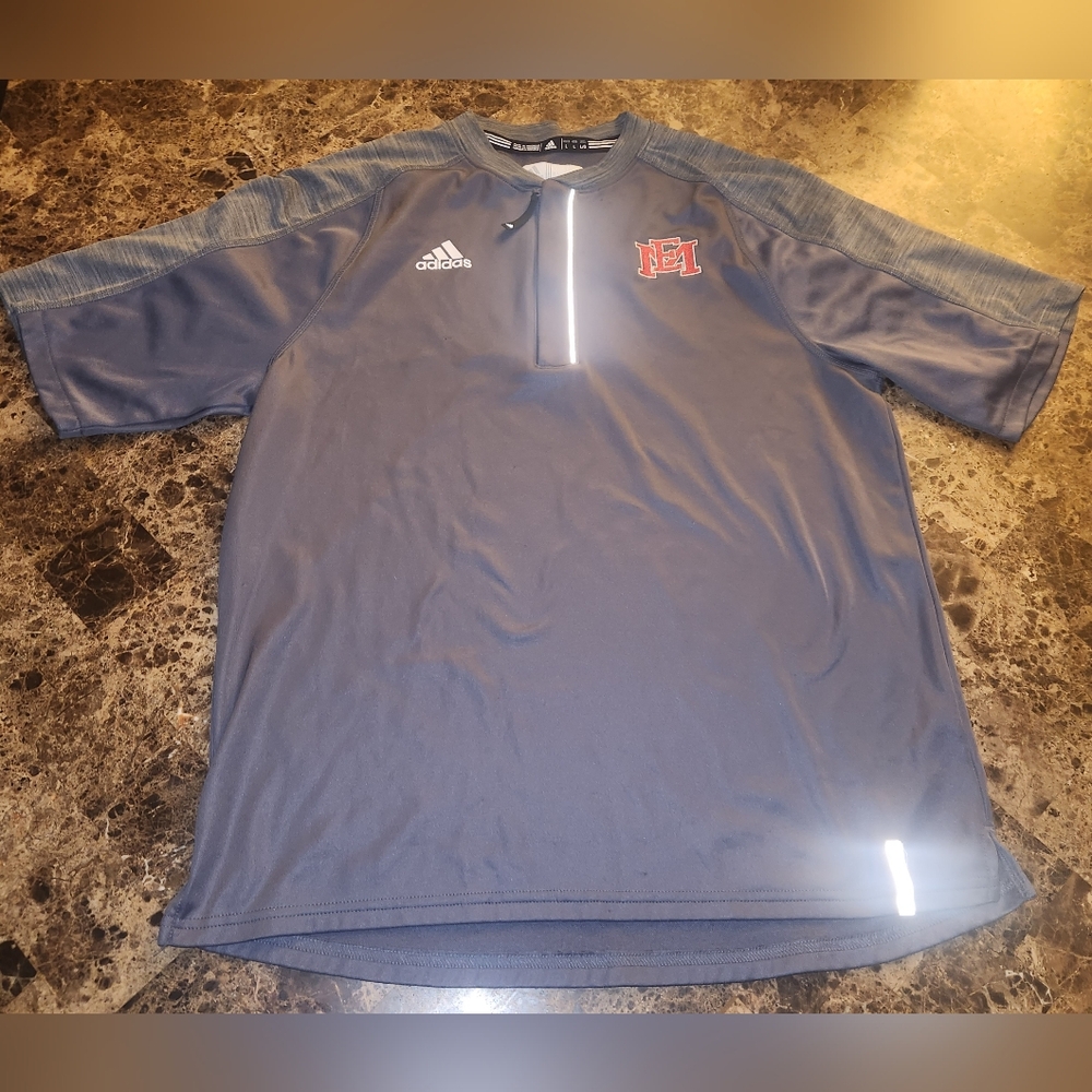 Adidas Eastern Mississippi College 1/4 zip shirt L